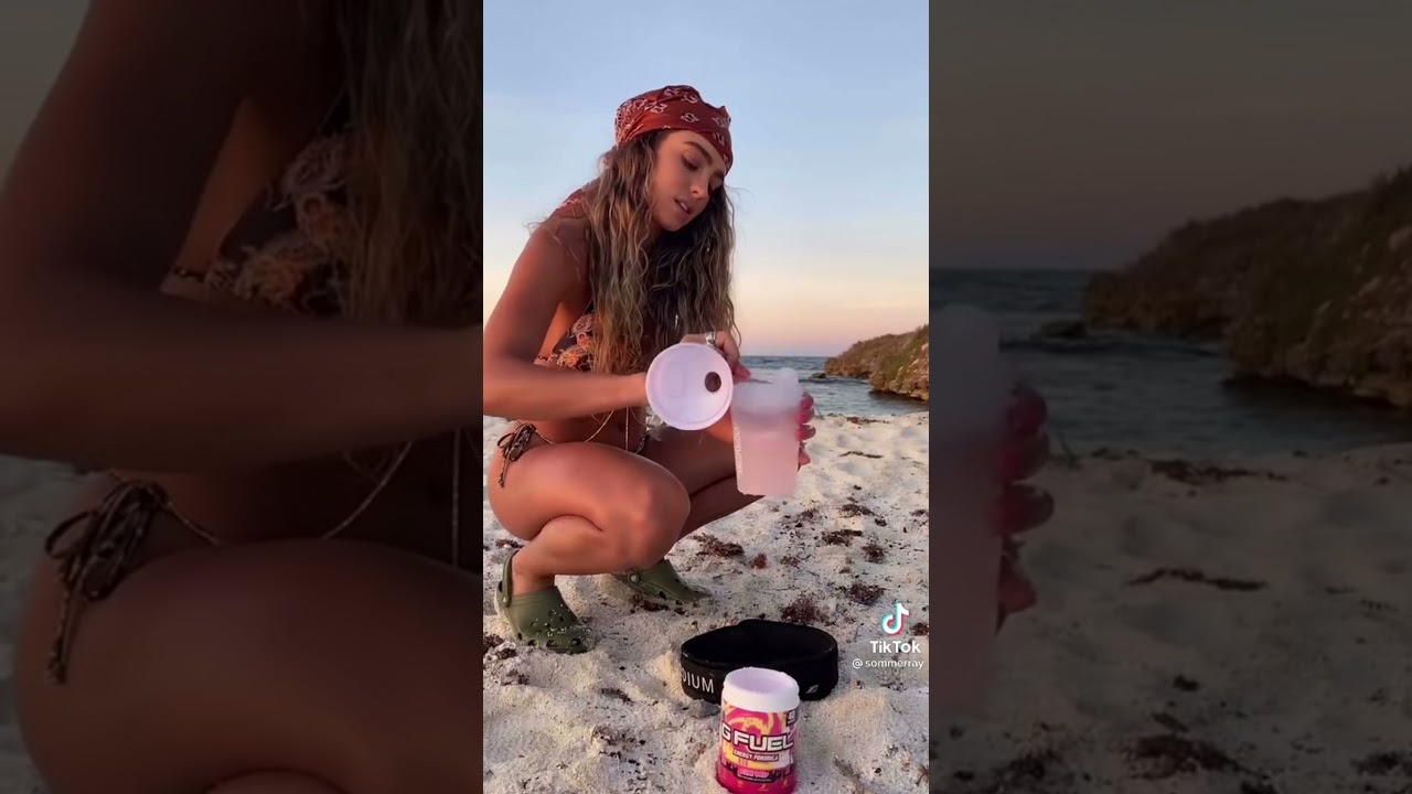 Sommer Ray vs Addison Rae - TWERK COMPILATION! 