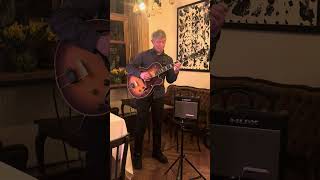 Beautiful Love. Bass Intro by Ivan Lipatov #jazz #jazzstandard #bassimprovisation #jazzguitar