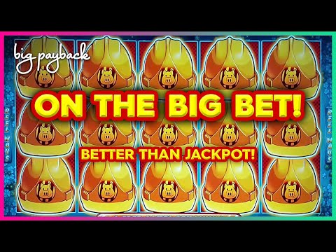 FULL SCREEN of HATS on Huff N' More Puff = BETTER Than a Jackpot! Up to $20/SPIN!!