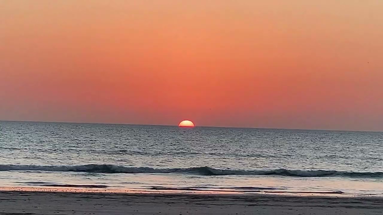 Sunset at Jiwani Beach | Baluchistan | Calming Music - HD Beach Relaxation
