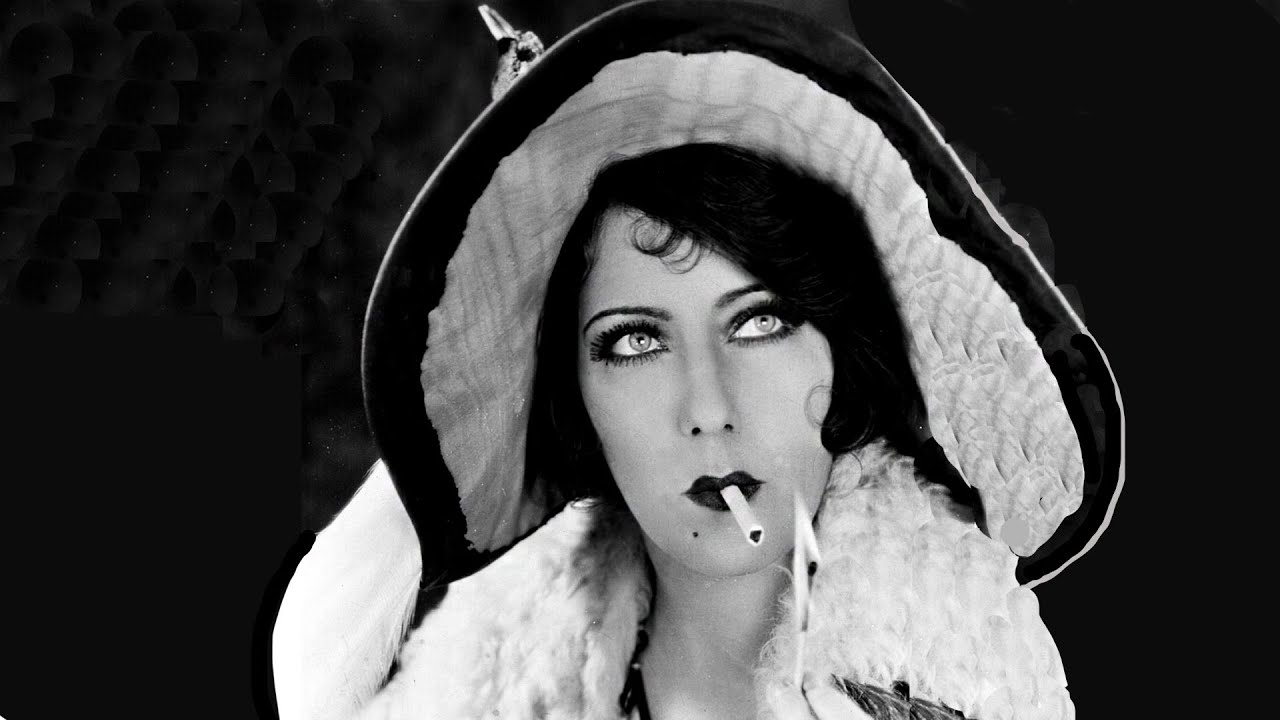 How Gloria Swanson Spent $250 Million A Week?