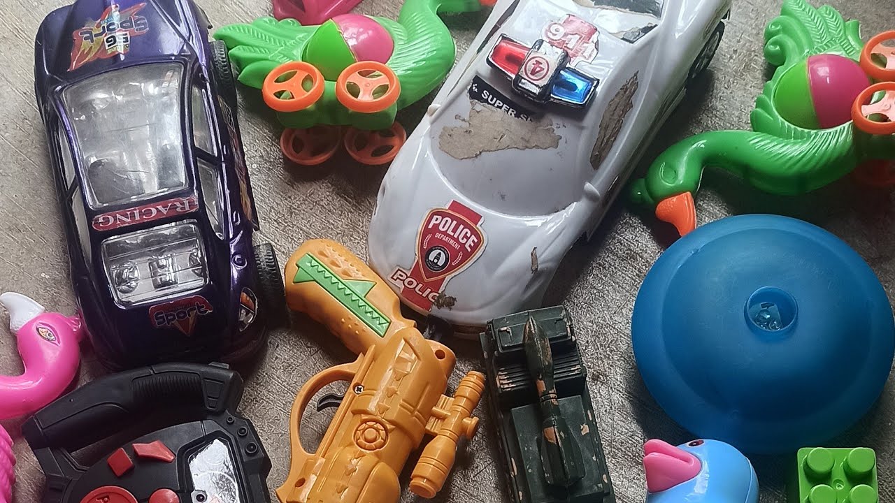 Guria and Bablu Toys play with Guria toy tv car bus truck jcb play and fun part 2