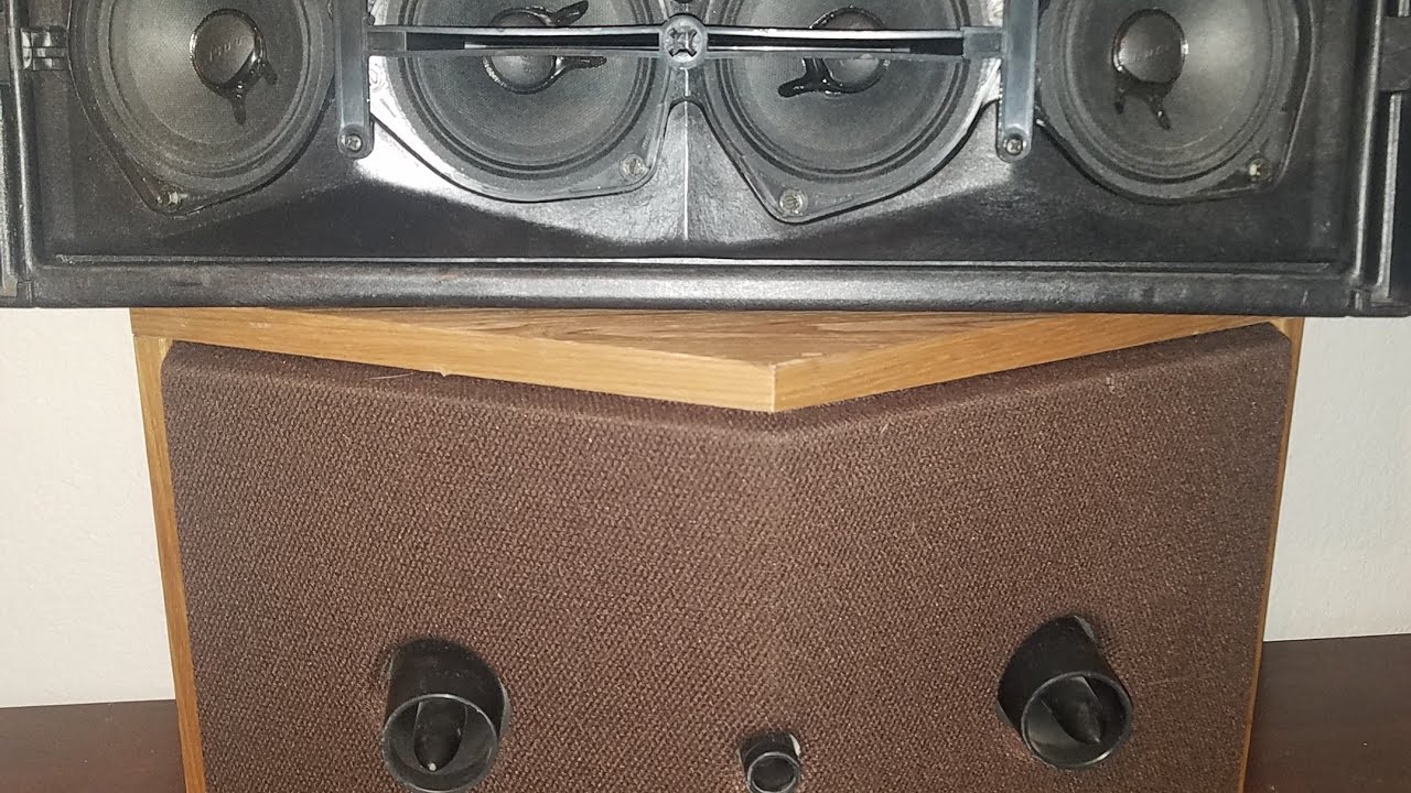2 bose 402 speakers vs single bose 901 