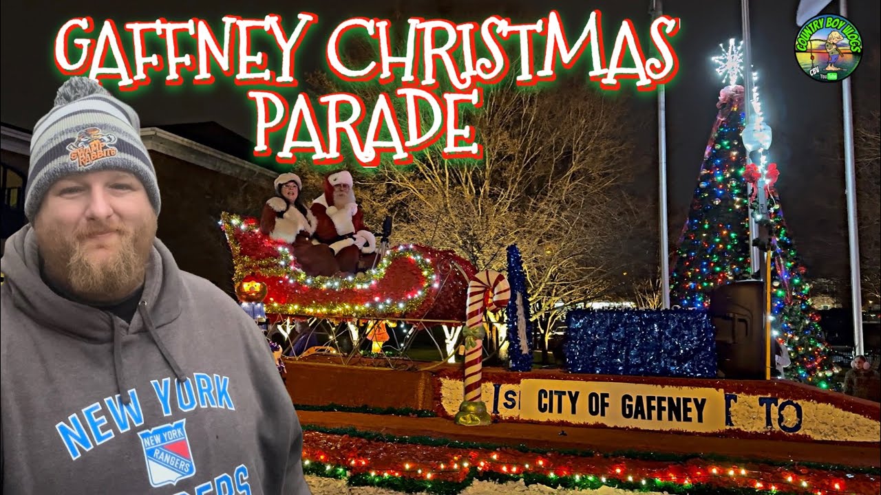 Веселый Санта в городе Гаффни: Рождественский парад и зажжение городской елки в 2025 году - Гаффн...