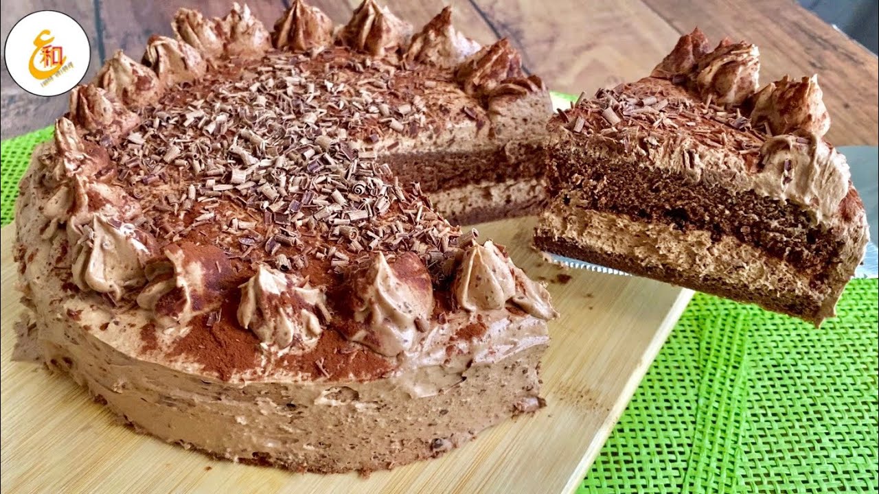 كيك الشوكولا بالكريمة وطريقة خفق الكريمة | チョコレート スポンジケーキ