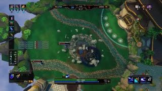 SMITE - Zeus bugando na justa