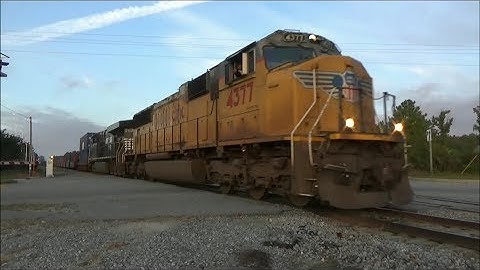 Chasing Norfolk Southern Train #V14 w/ UP SD70M #7344 and NS ES40DC #7571