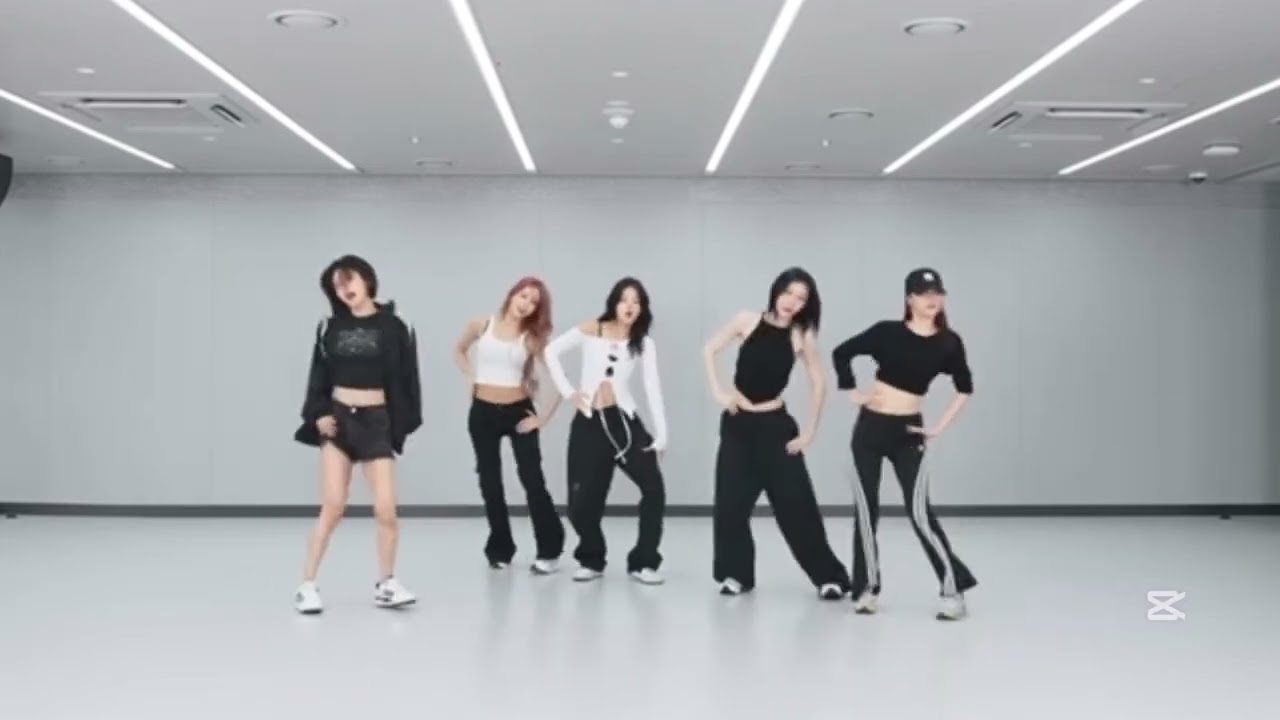 ITZY “GIRLS WILL BE GIRLS” Dance Random Speed