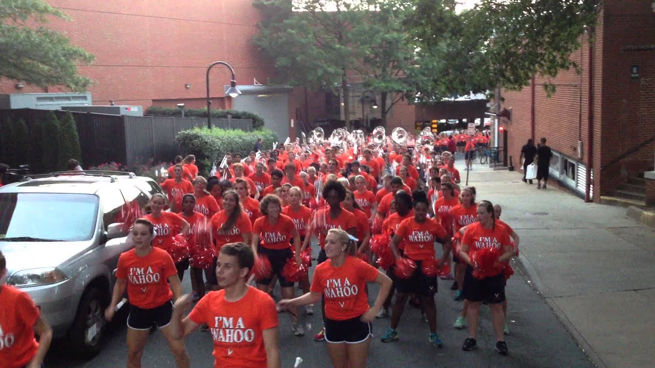 uva-marching-band-2013-practice-before-downtown-charlottesville-pep