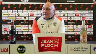 Le Point Presse Dolivier Pantaloni Avant Fc Lorient - Fc Metz 25-26