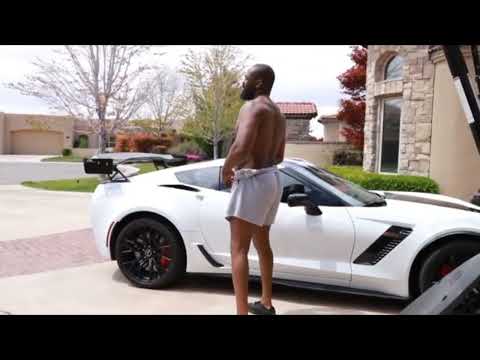 Jon Jones training for his heavyweight debut.....
