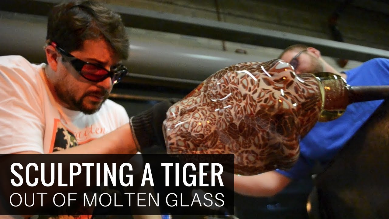 Glassblowing: SIBERIAN TIGER