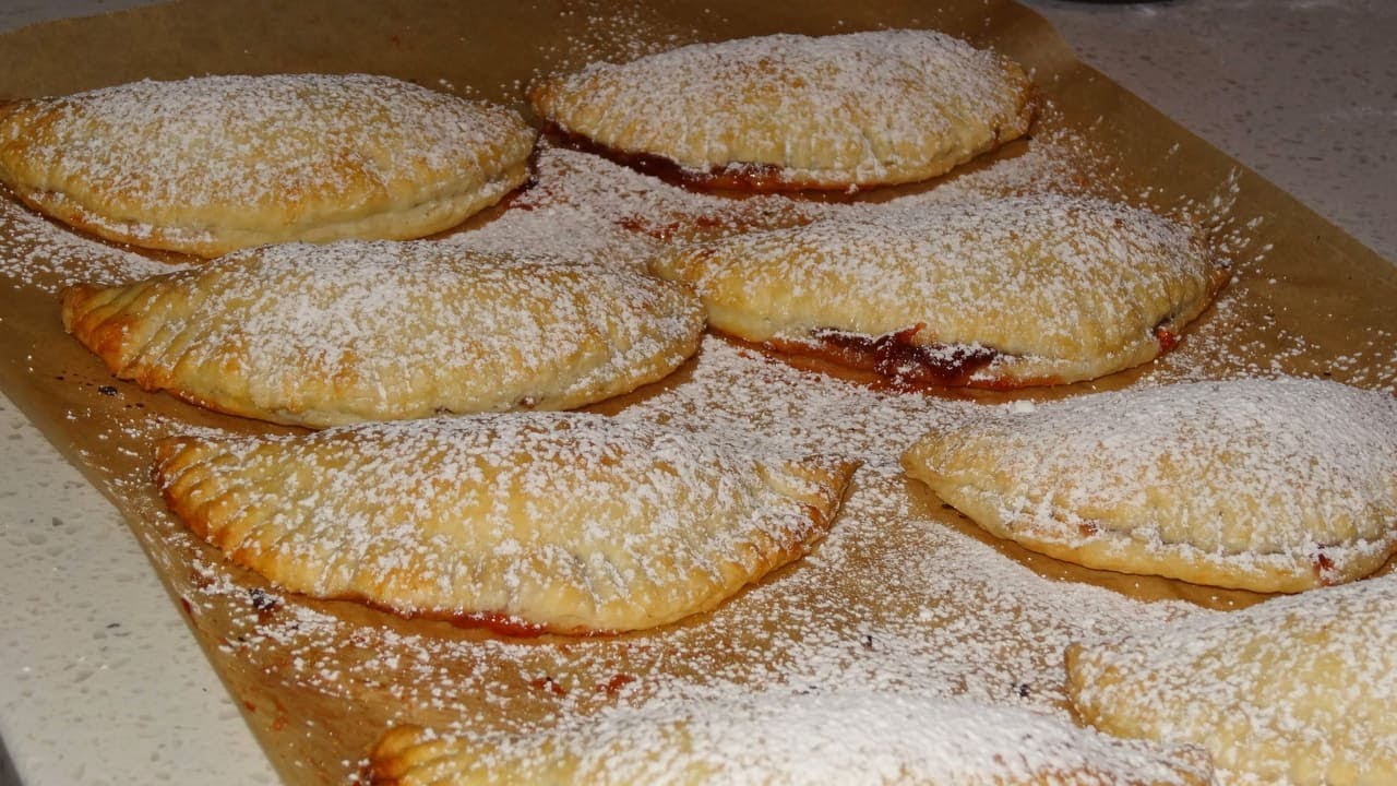 Jam Hand Pie 3Ingredient Recipe StrawberryJam Hand Pie Hand Pie