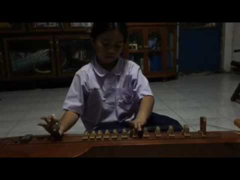 ขึ้นพลับพลา