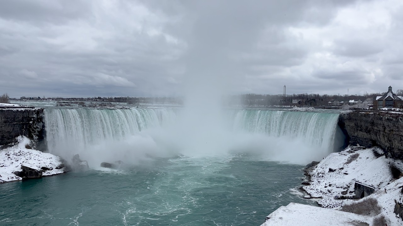 [4K] 겨울에만 볼 수 있는 경이로운 풍경, 캐나다 나이아가라 폭포의 겨울 왕국 🇨🇦❄️