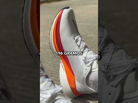 Más barata que la adidas EVO SL / Te va a encantar la Skechers Aero Razor