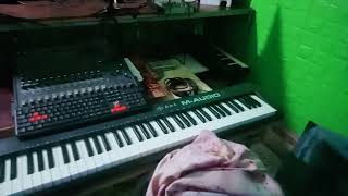 Tshaj  tawm  muag  Xuv Computer PC  Ntaus Music Studio