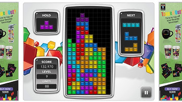 Playing Tetris -  Score of 740,000 on level 25 (on tetris.com)