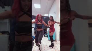 Red Velvet And Kiera Hogan Dancing To Kendrick Lamar Humble