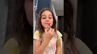 Lipstick 💄 marker prank on mom 🤣🤣🤣🤣 #shorts