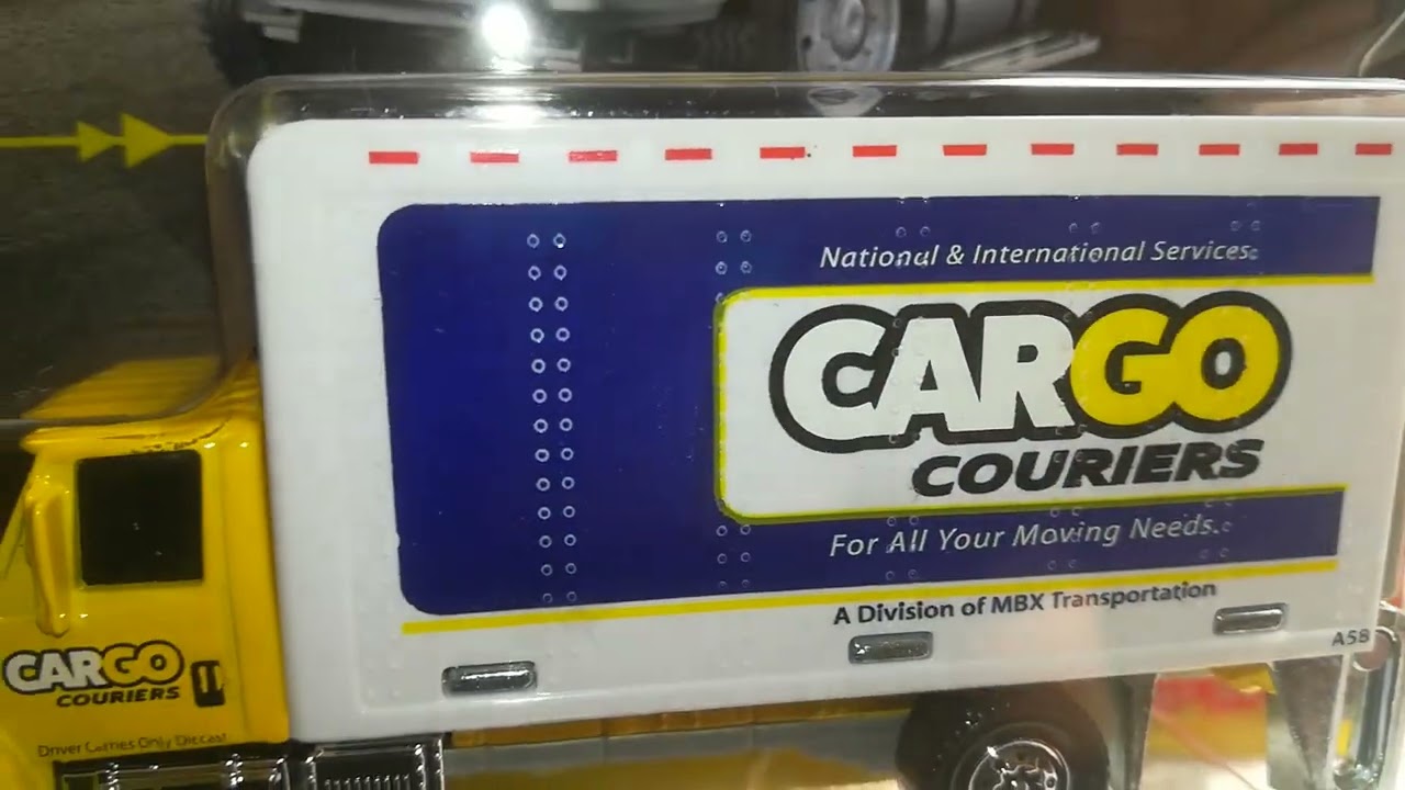 International mv matchbox working rigs