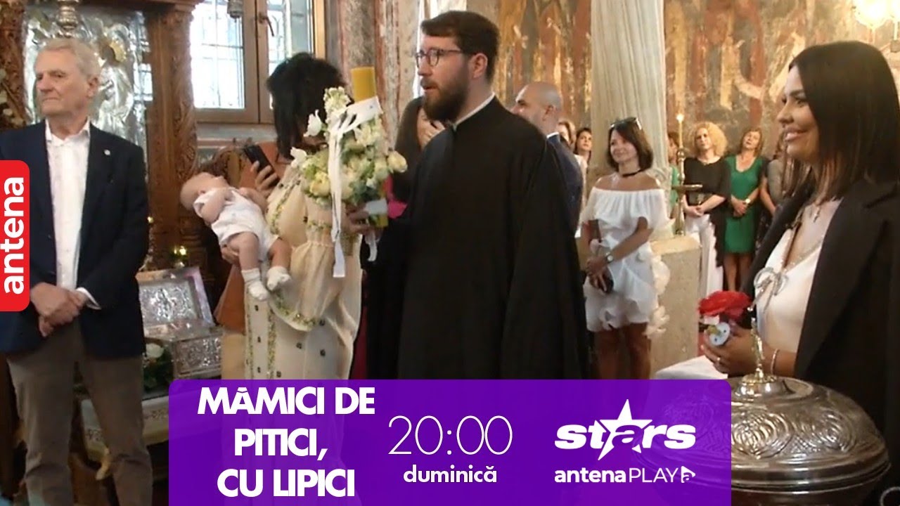 Moment important în familia Andreei Popescu! Fiul cel mic a fost botezat