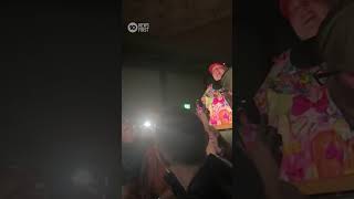 Download Lagu Sia Makes Surprise Performance At Kathy Griffin Comedy Show | 10 News First MP3