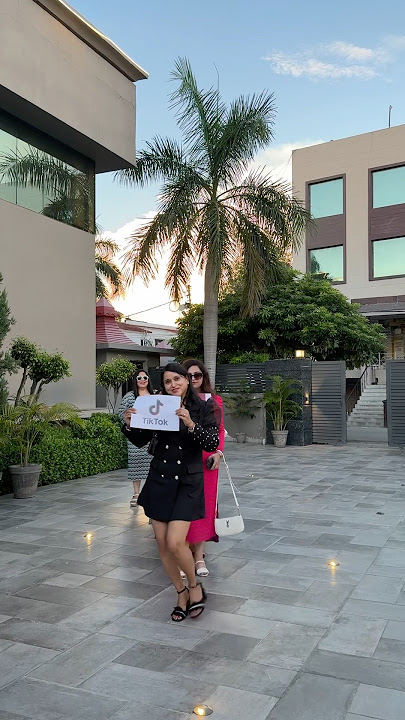 Social media theme kitty #socialmedia #kittyparty #partymakeup #kittypartgames #kittypartylatestgame