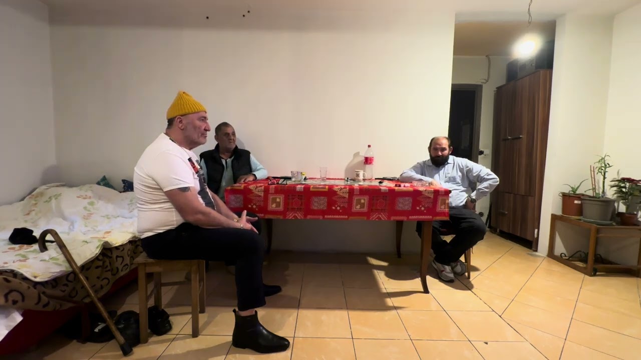 UNCHIU BOC POVESTEA BANILOR