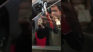 Отремонтировали боковое стекло. Большая трещина на боковом стекле