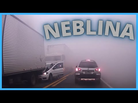 Vídeo: Ao dirigir em meio a forte neblina, você deveria?