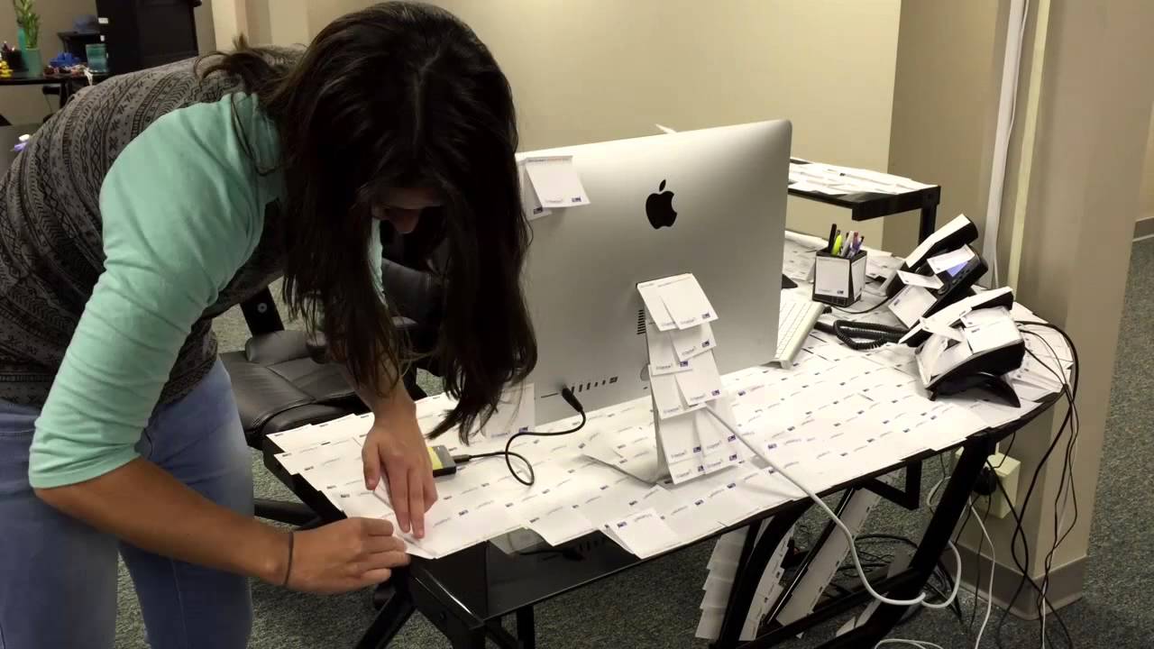 Funny Post-it Note Prank! - YouTube