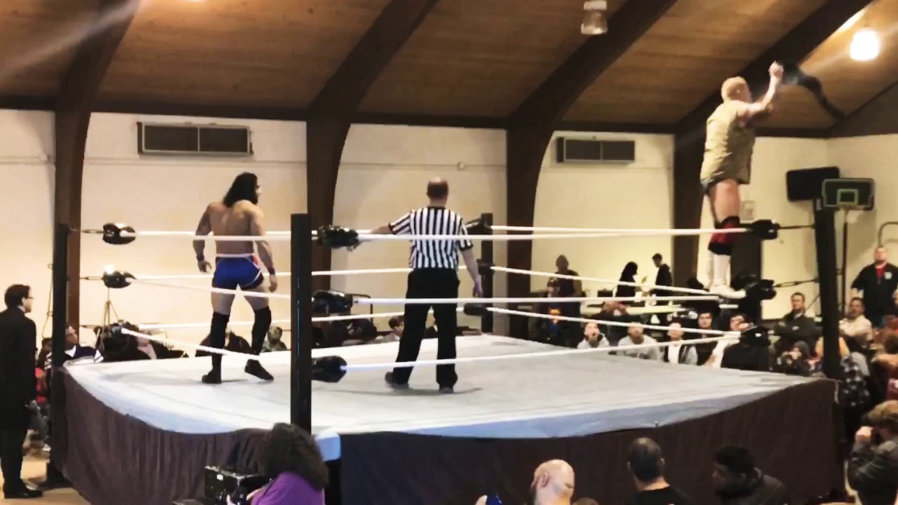 Aaron Orion vs Salem Ash