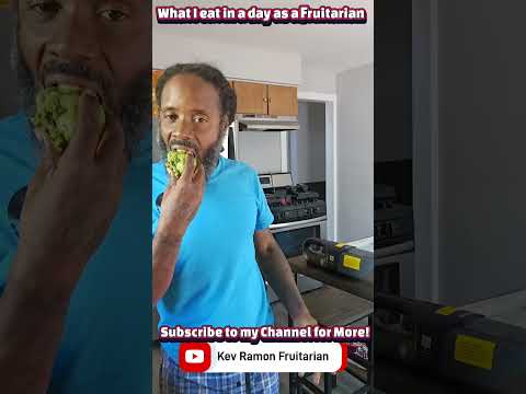 What I eat in a day as a Fruitarian #fruitarian #fruit #alkaline #alkalinefood #fruitarianlifestyle