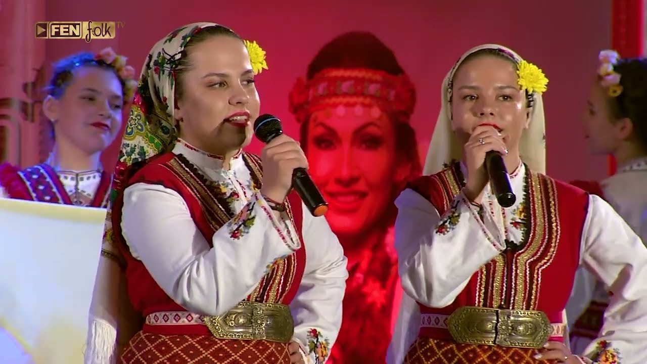 ИВАНА И ИВОНА МАЛЧОВИ - Песен за Стоян Мълчанков /Live/