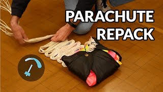 Repacking a reserve parachute for paragliding - BANDARRA