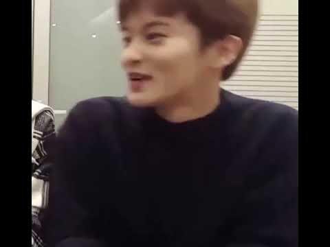 마크 떨린다아