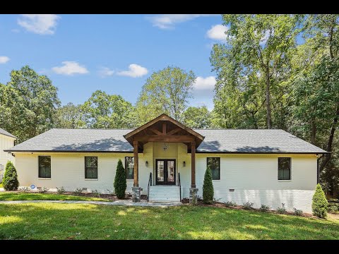 1118 Crestbrook Drive, Charlotte, NC home video tour