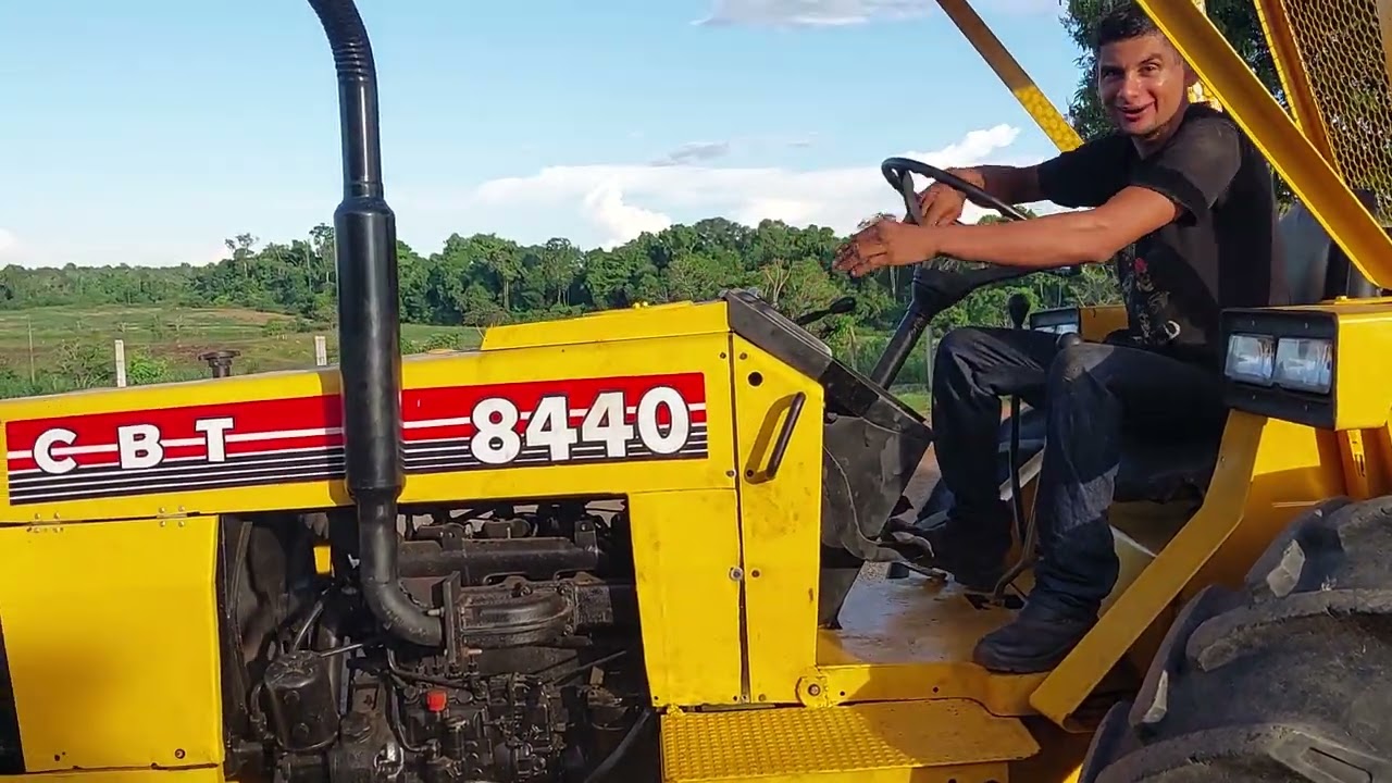 TRATOR CBT 8440 .fazendo teste na transmissão.