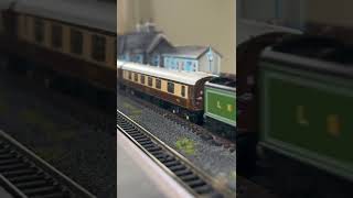 4472 Flying Scotsman Pullman service #modelrailways #ngauge #steamtrain #steamlocomotive #dapol