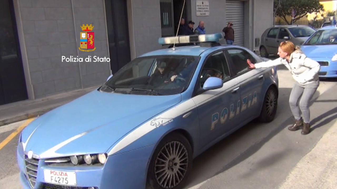 Pachino. Rapina in tabaccheria, fermati i sospetti: le immagini della videosorveglianza