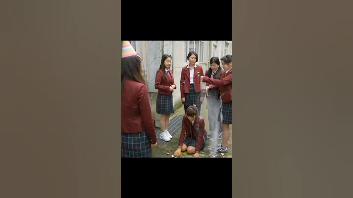 Twin sister takes revenge of her sister ☠️#edit#short#viral