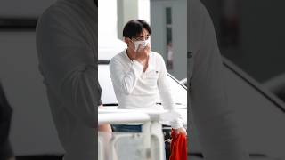 [공항패션✈️] 인천공항에 셀린느 왕자 등장, 뷔의 공항패션💜