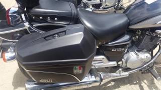 ALFORJAS GIVI SUZUKI GZ150 - YouTube