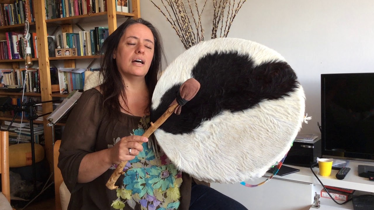 Stemexpressie: Improvisatie met stem en trommel