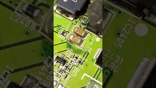 This Technique Saves Fried PCBs Every Time ⚡ #shorts #repair #diy