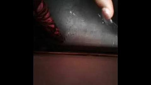 How to put on fake nails