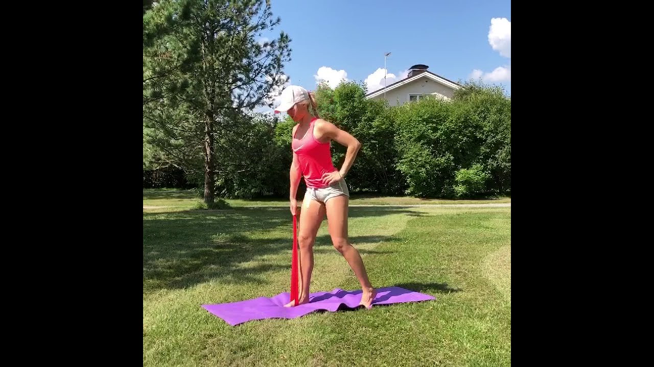 Koko kropan kuminauhajumppa FitNordin mini-vastuskuminauhalla