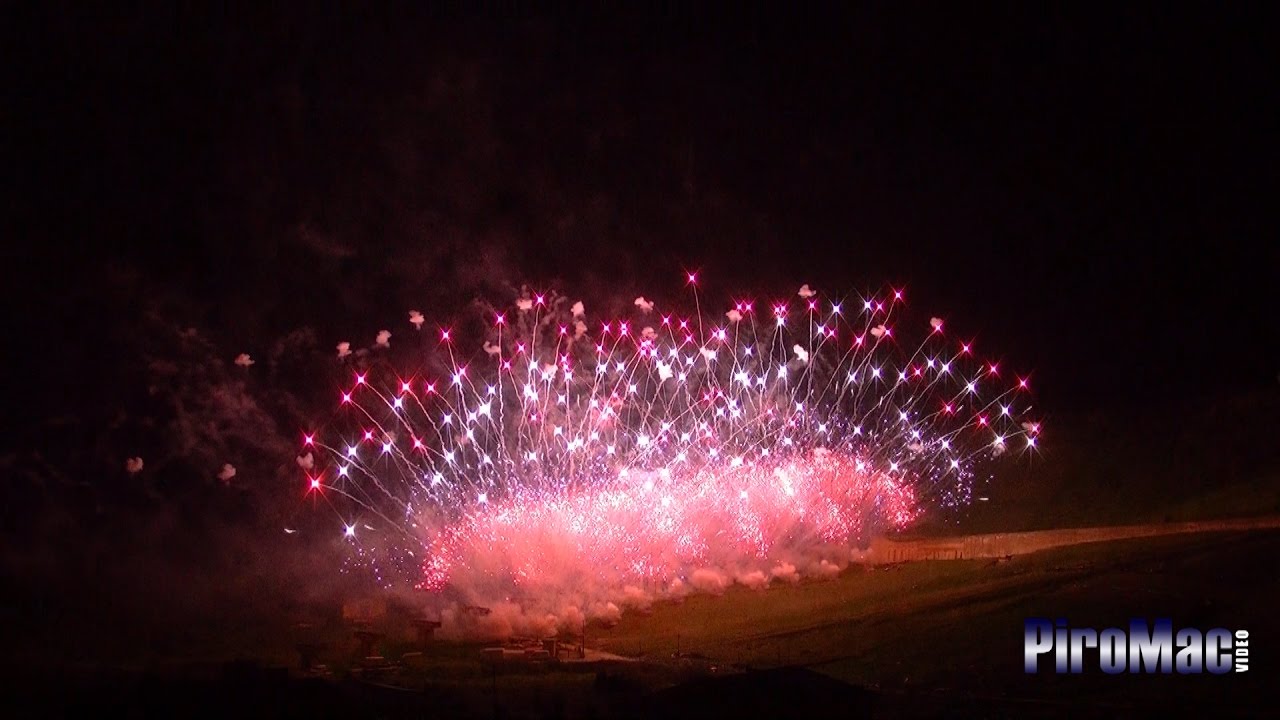 Burgio 2017  La Rosa Artist Fireworks - © PiroMac videos