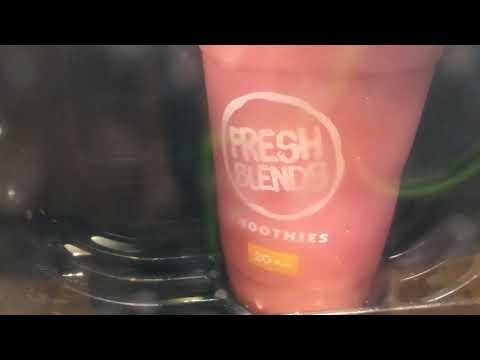 Buying a Frozen Lemonade on a Fresh Blends Machine @ Kwik Trip In ...